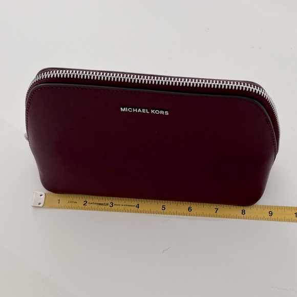 MICHAEL KORS Jet Set Medium Leather Travel Kit New - Picture 5 of 10